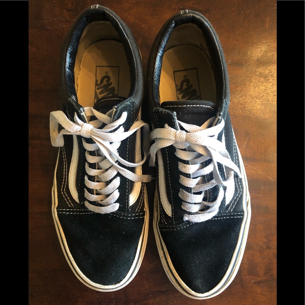 Vans old skool black sneakers women’s size 8